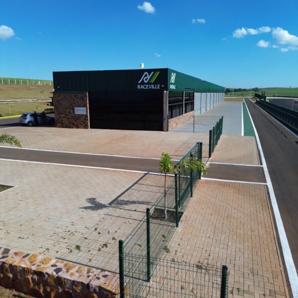 RACEVILLE